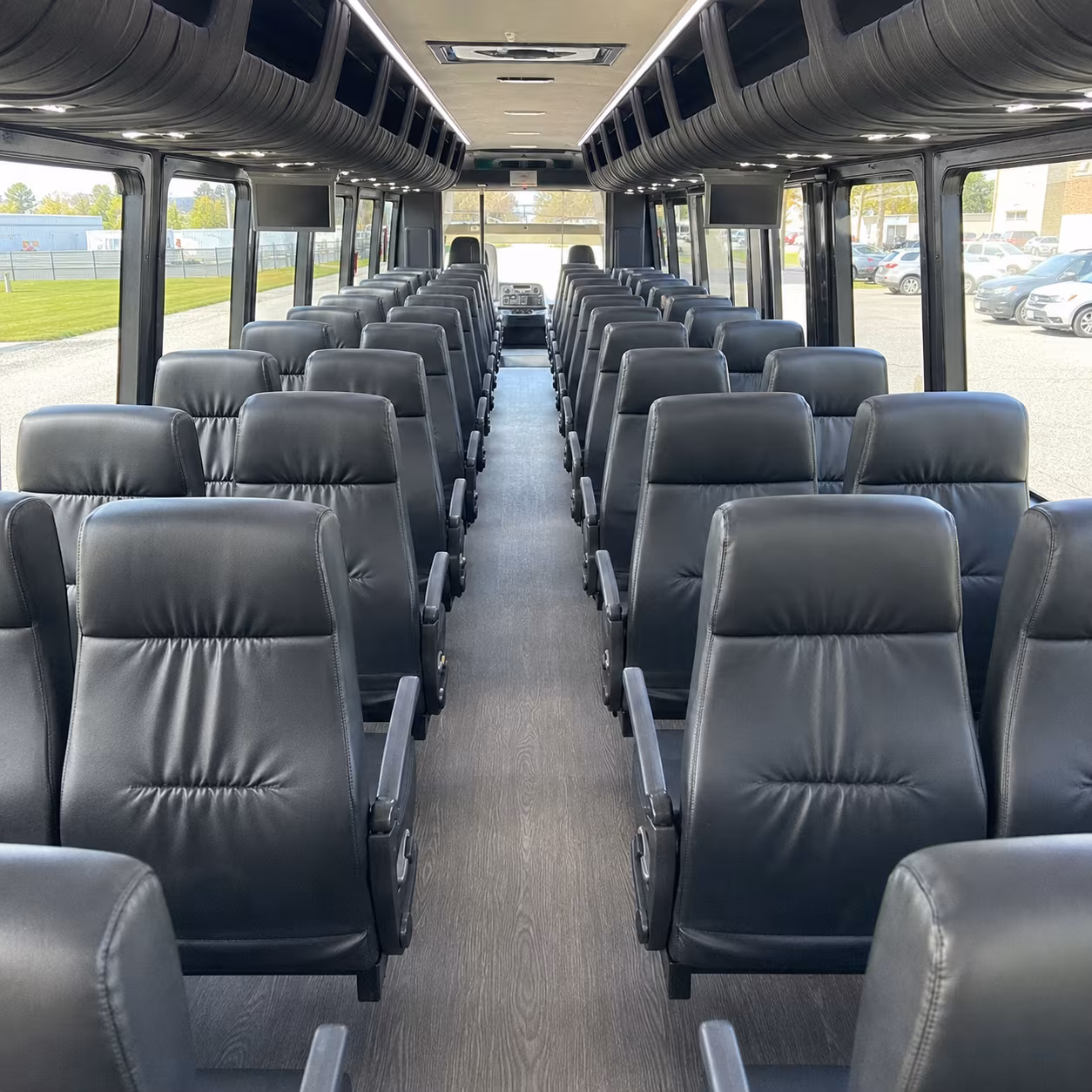 baton rouge 28 passenger minibus inside
