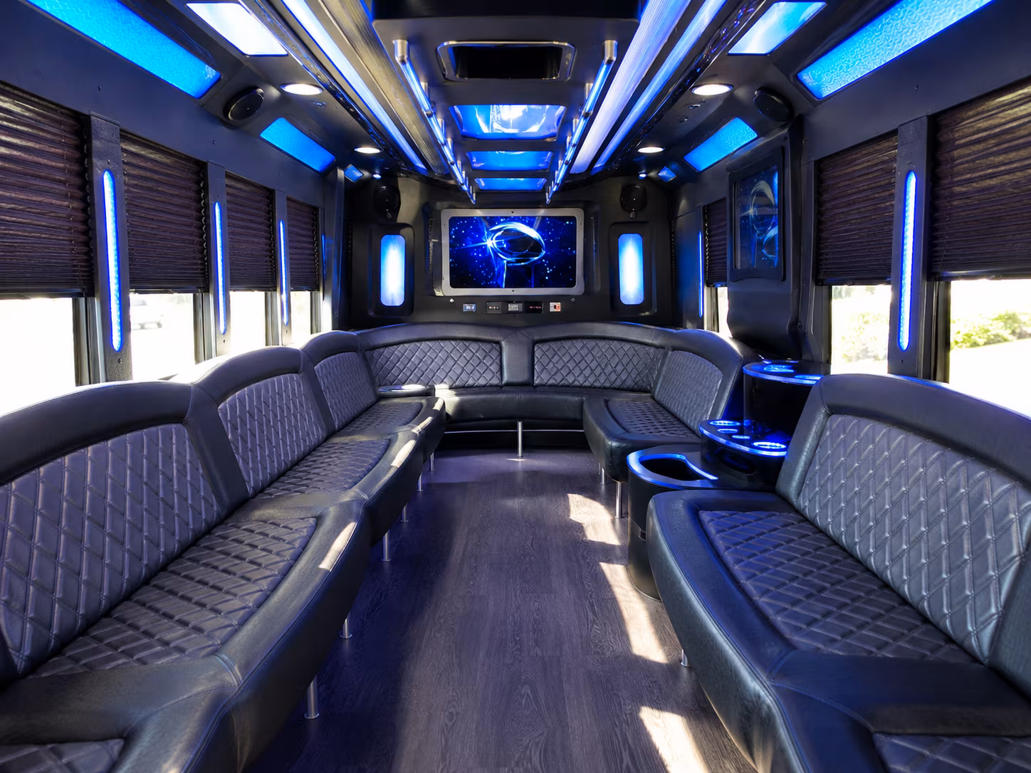 baton rouge bachelorette party bus rentals for nights out in midtown