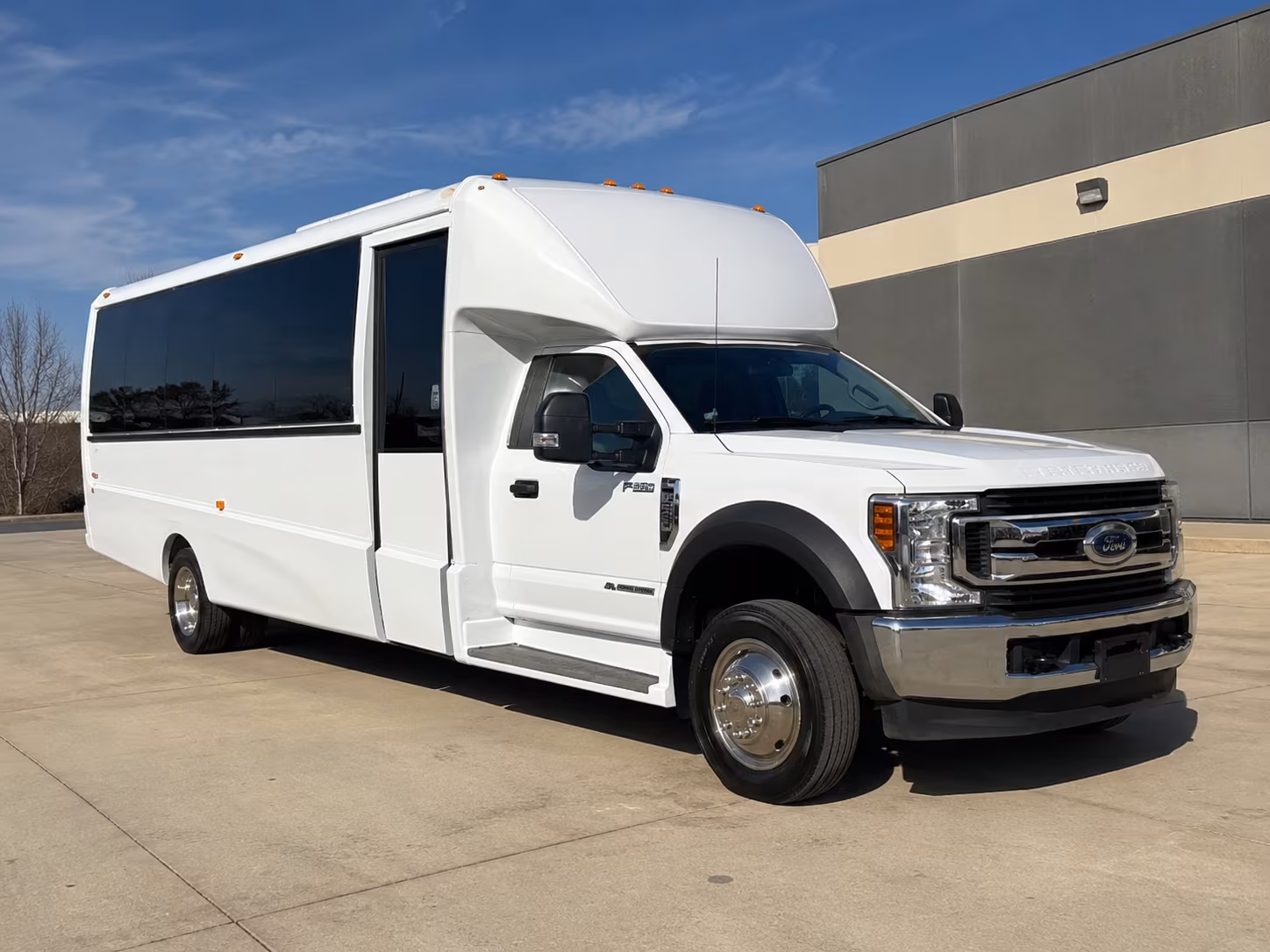 baton rouge bus rental service area