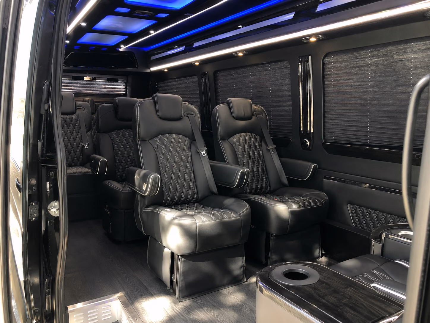 baton rouge corporate transportation onboard seating