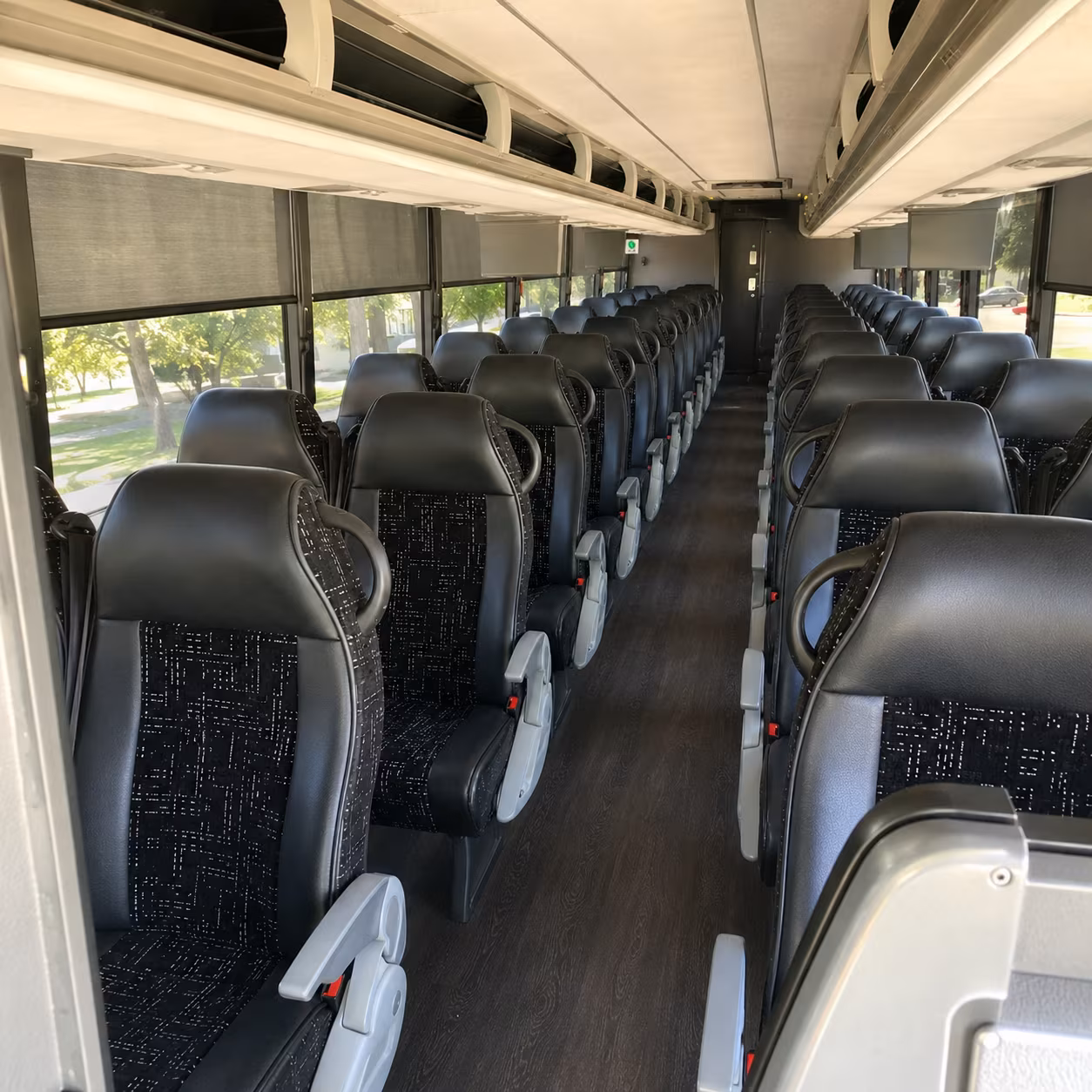 baton rouge field trip charter bus rental