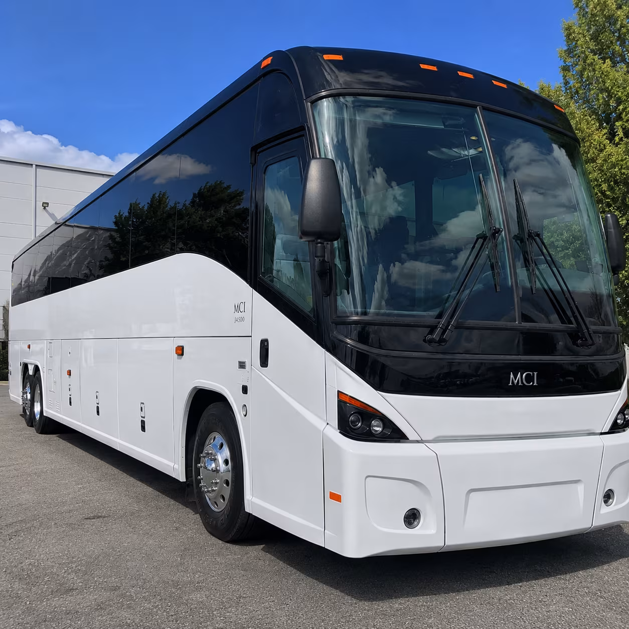 charter buses for lsu campus and university field trips in baton rouge