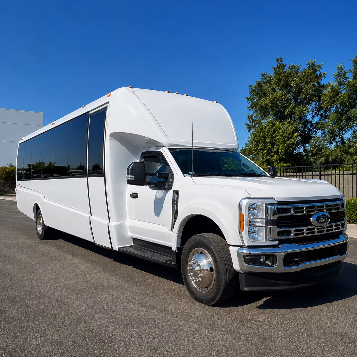 easily book transportation for your next airport transfer 1