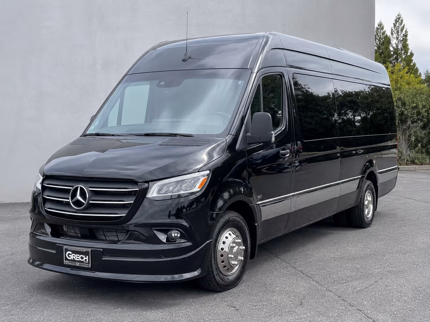 easily book transportation for your next private event 1