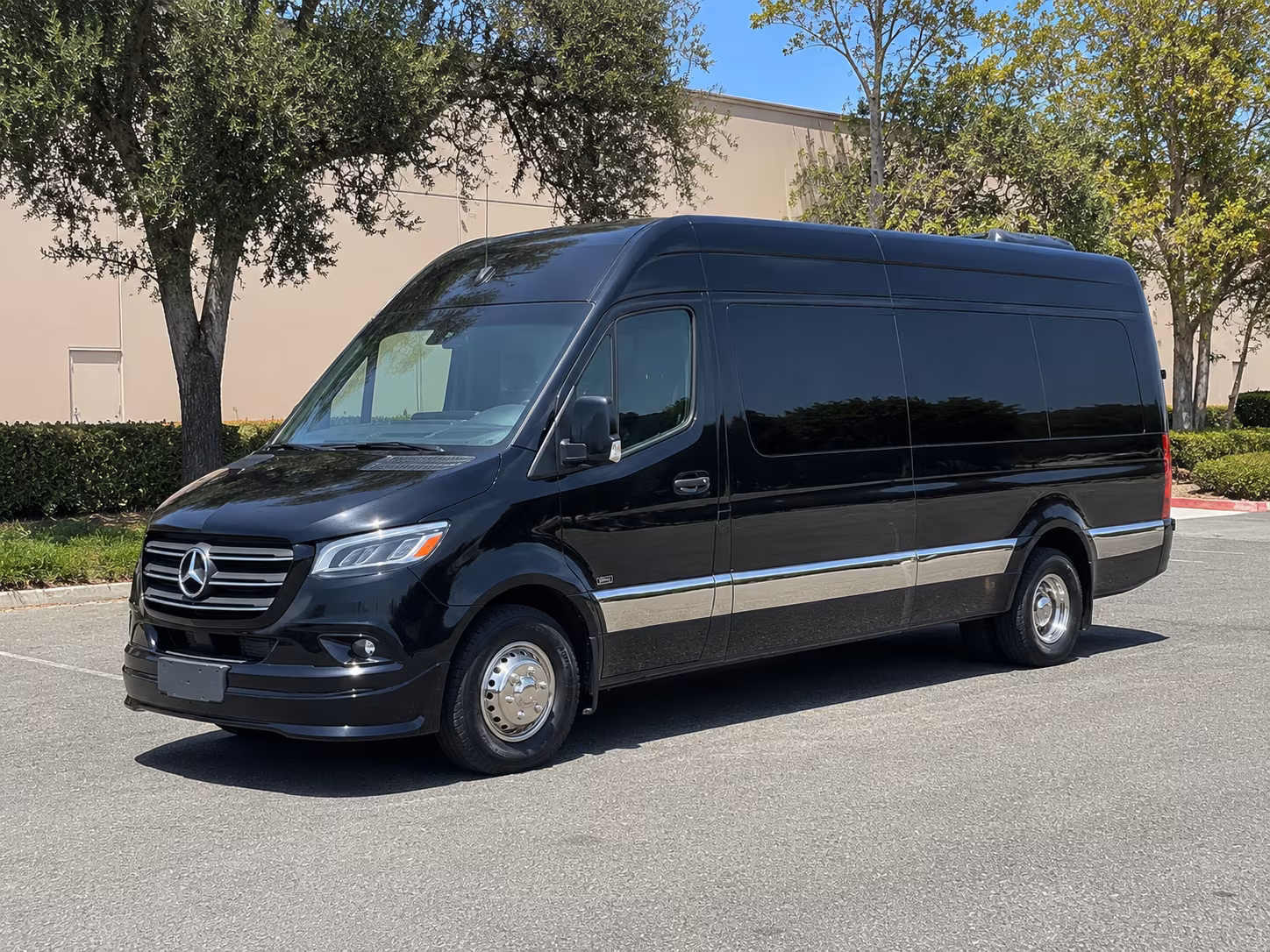 easily book transportation for your next wine tour 2