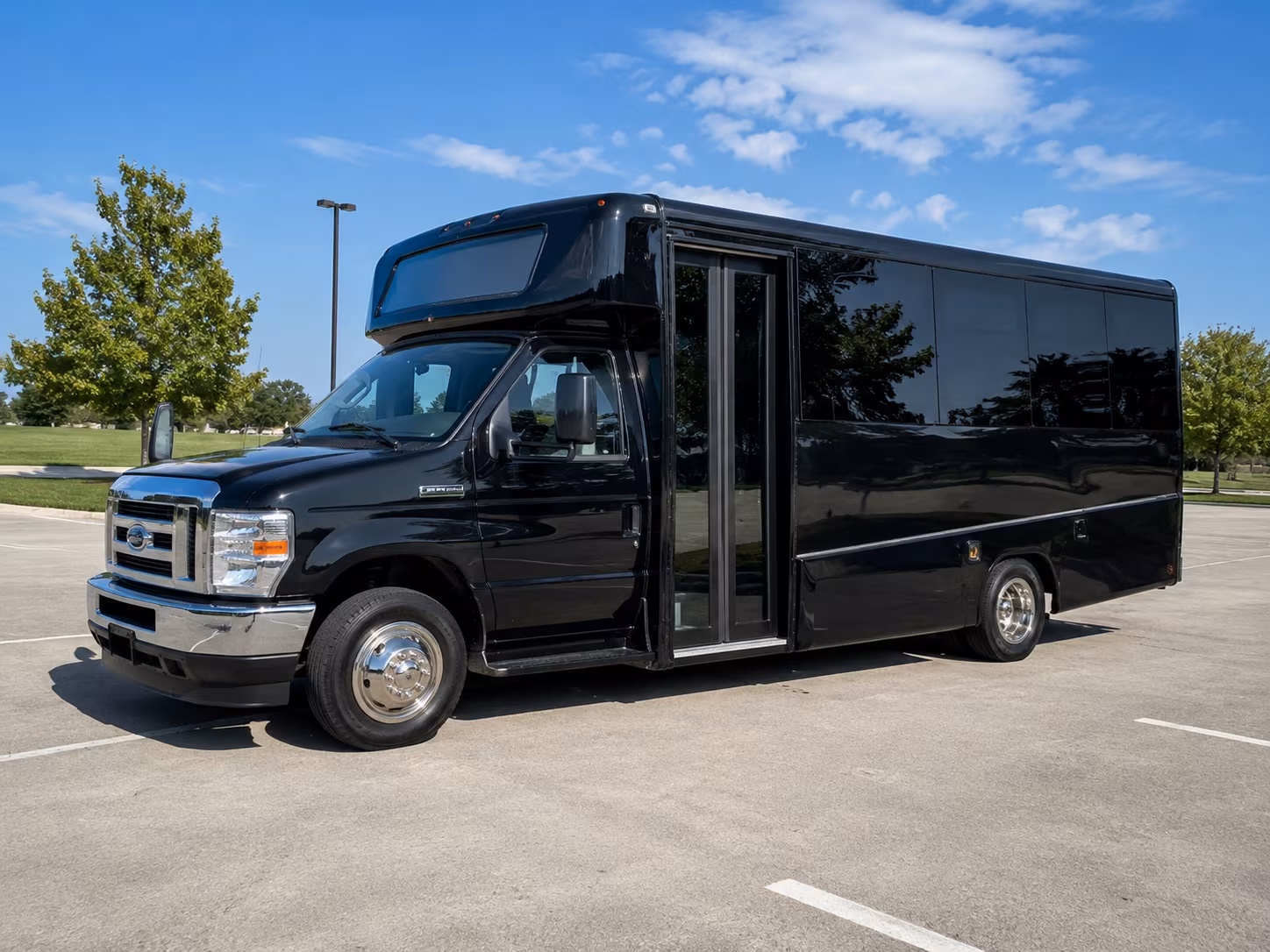 minibus rentals for baton rouge prom groups of any size